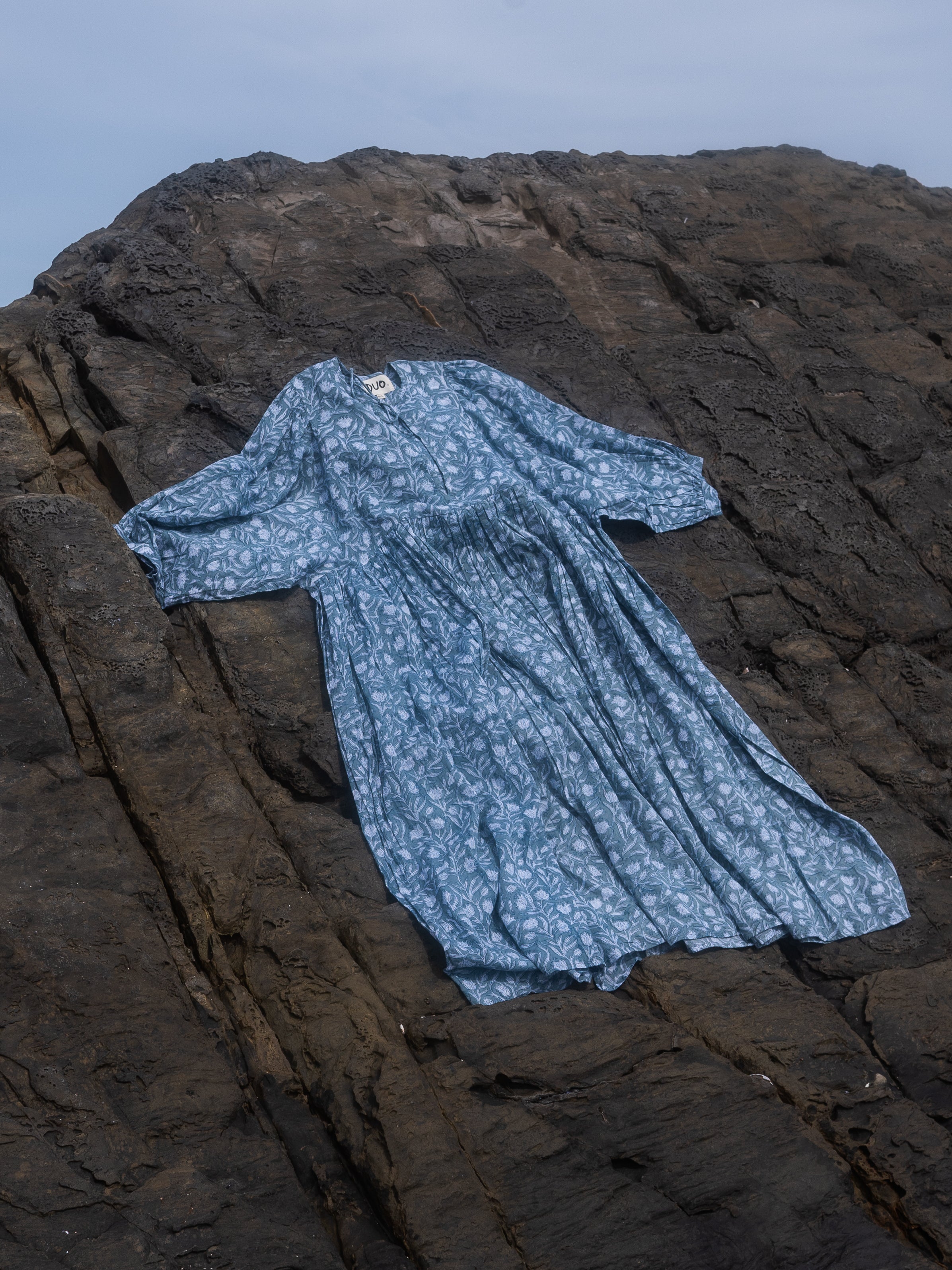 Nila Midi Dress