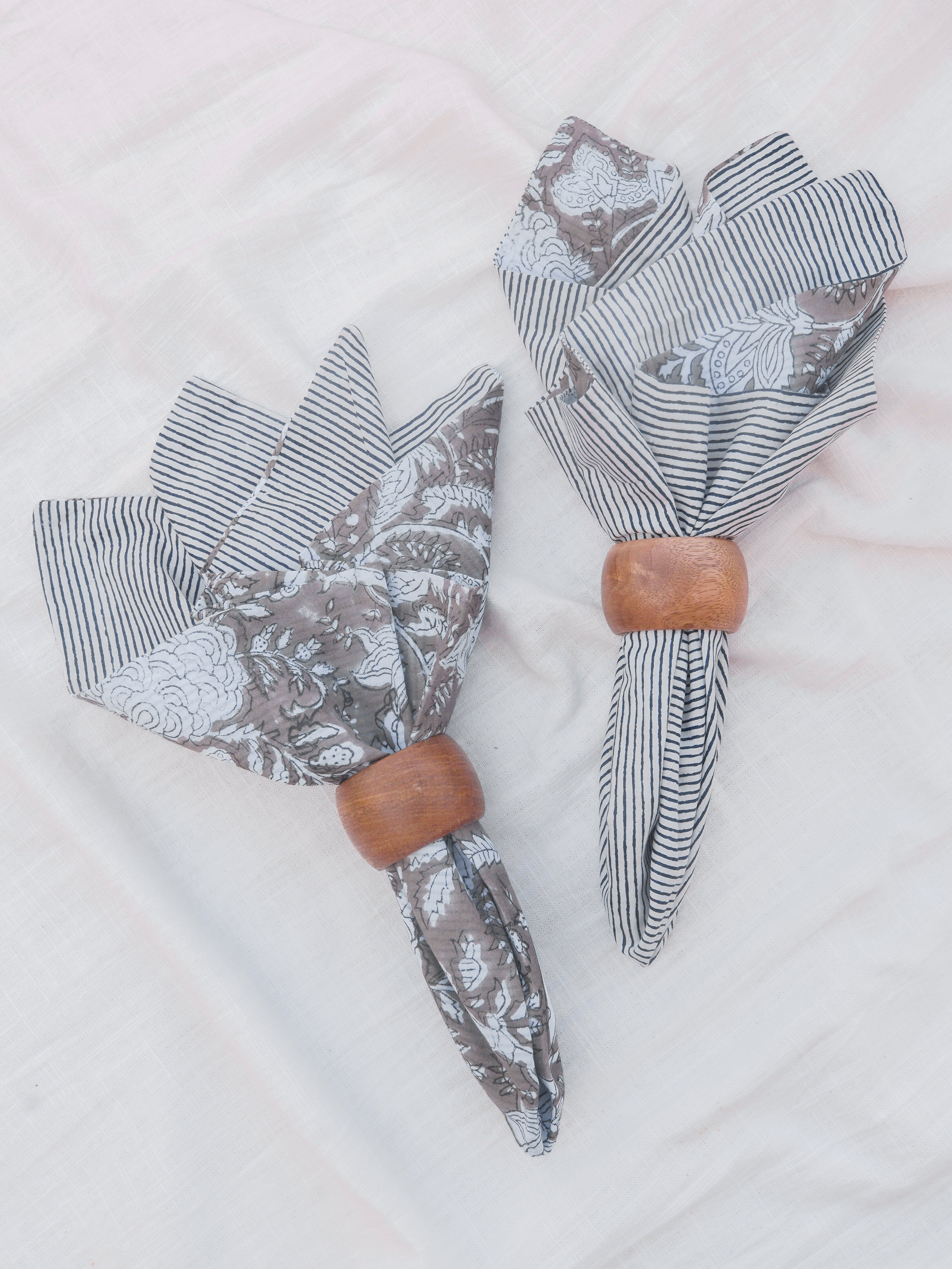 Duo Napkin-Scarves