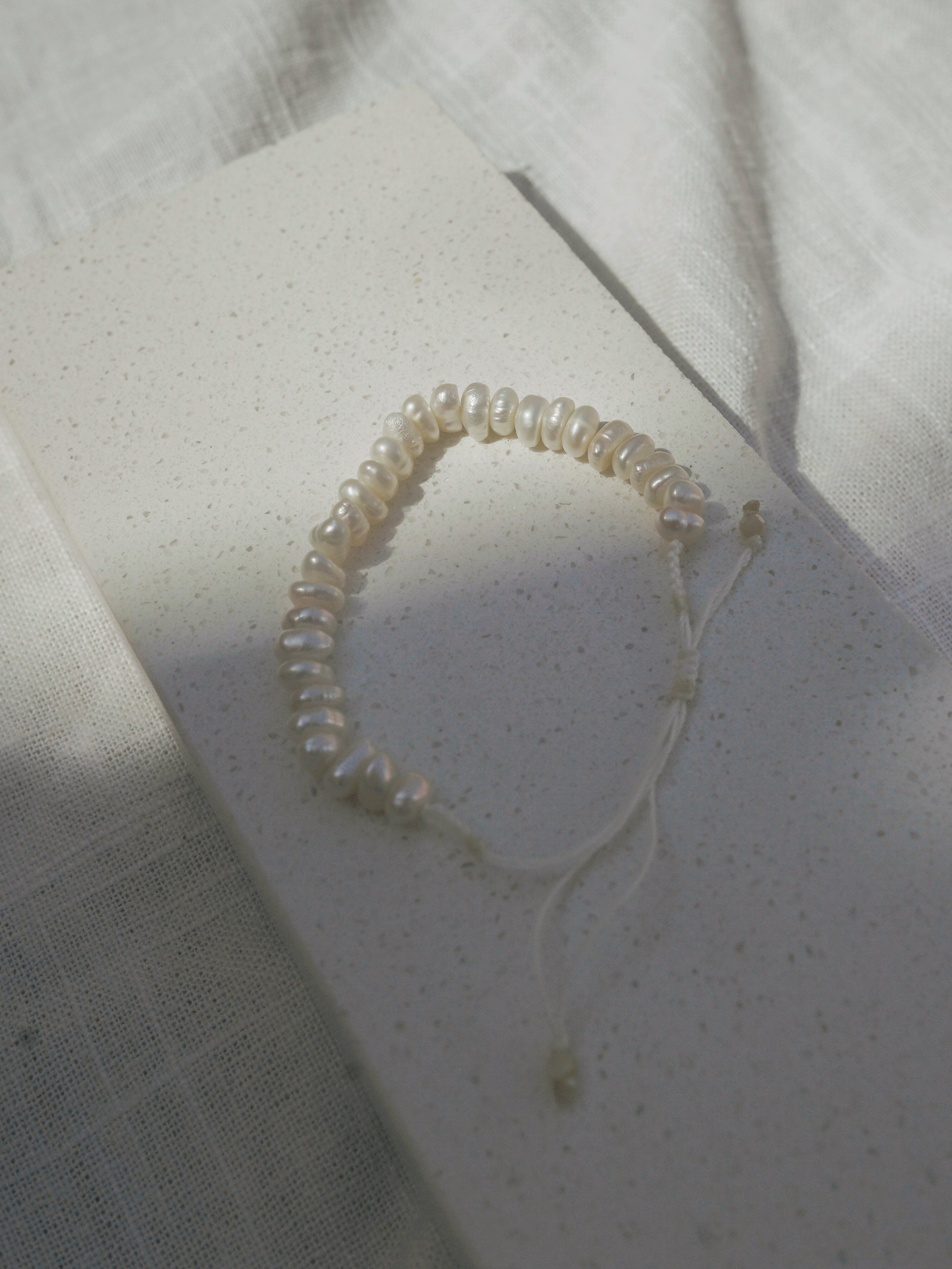 Aruna Pearl Bracelet