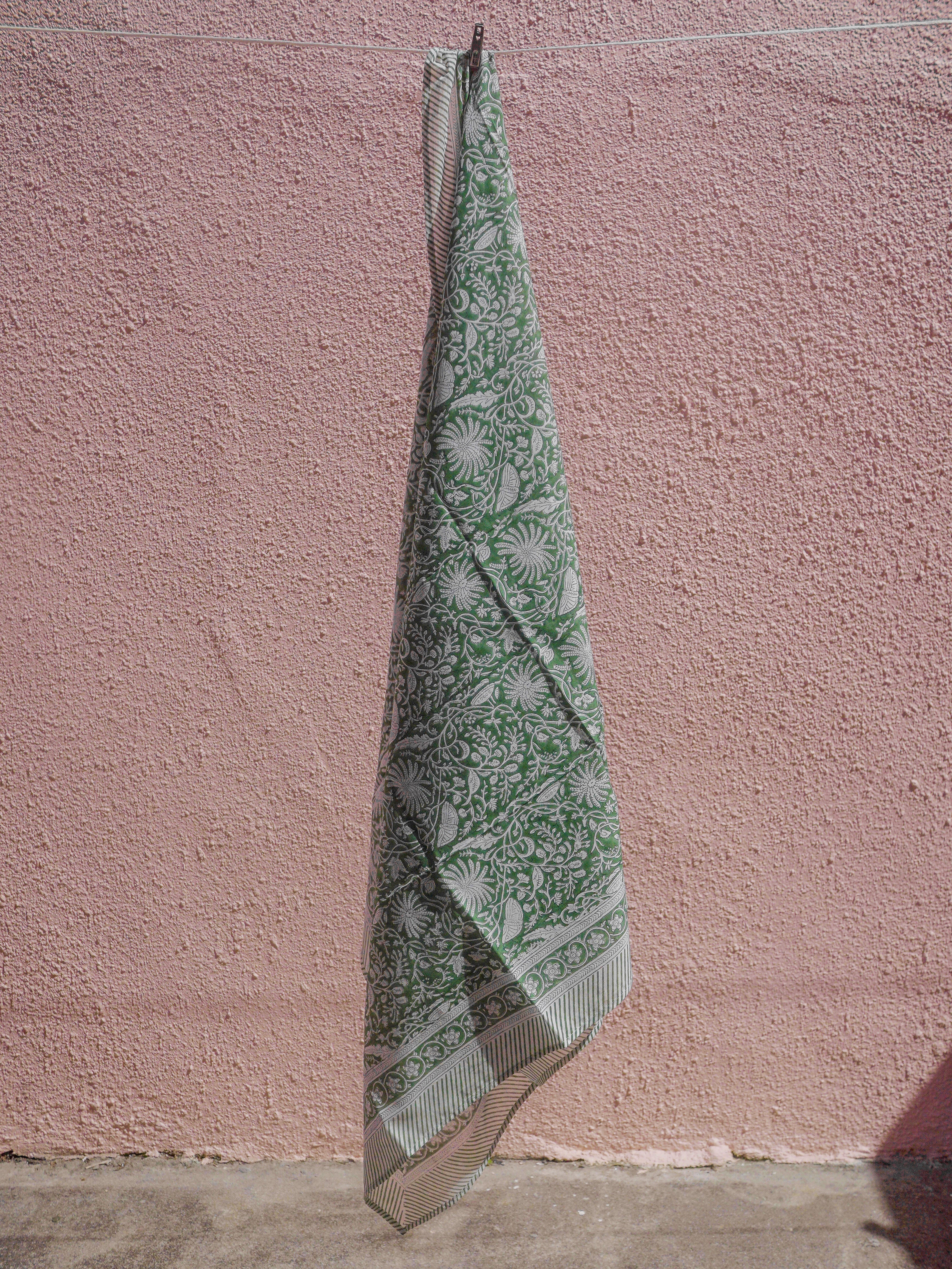 Lila Pareo