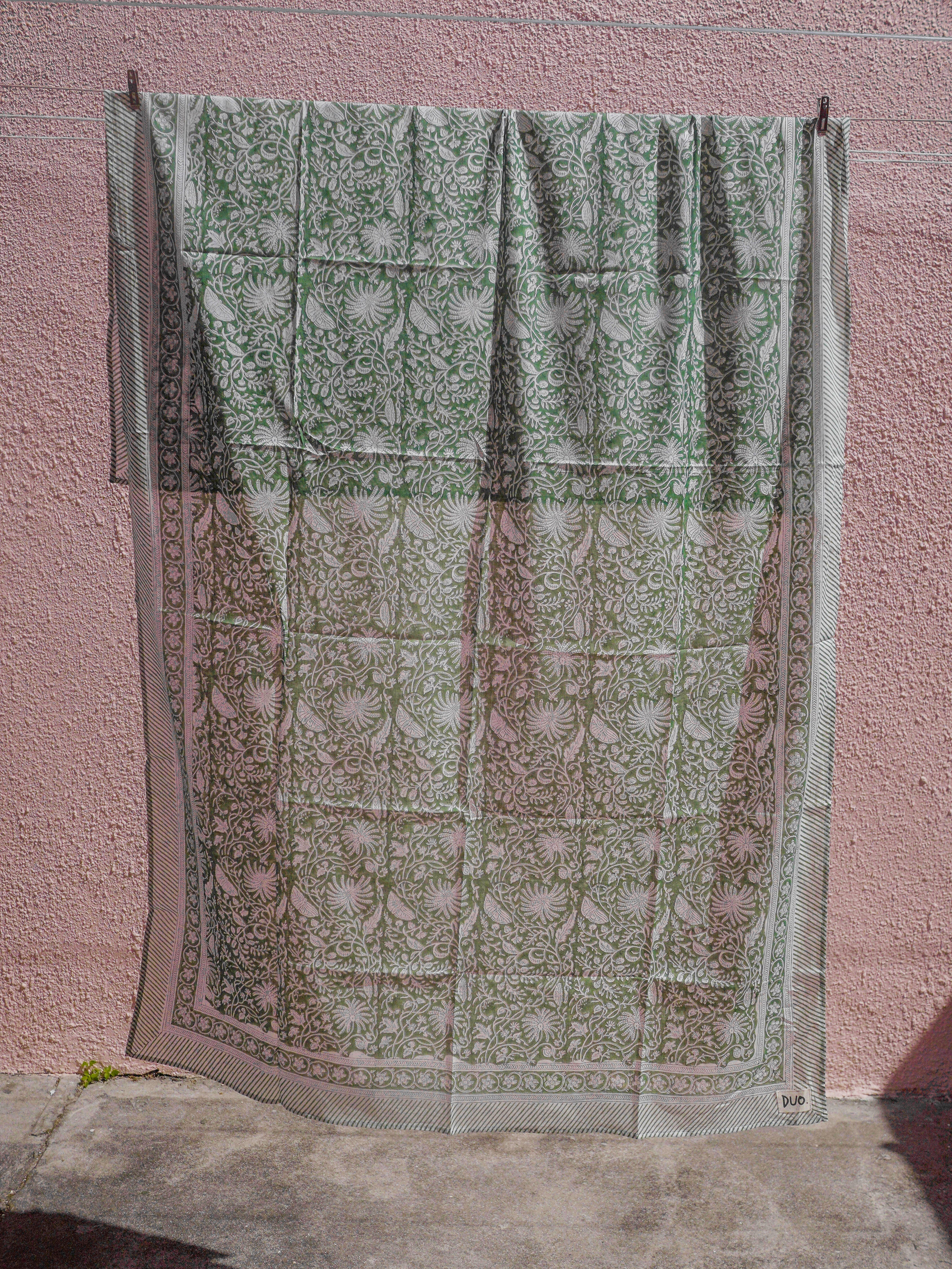 Lila Pareo